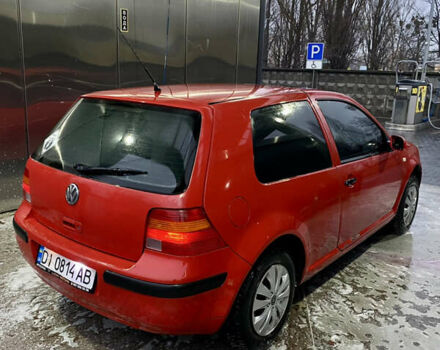 Красный Фольксваген Гольф, объемом двигателя 1.39 л и пробегом 322 тыс. км за 2850 $, фото 4 на Automoto.ua