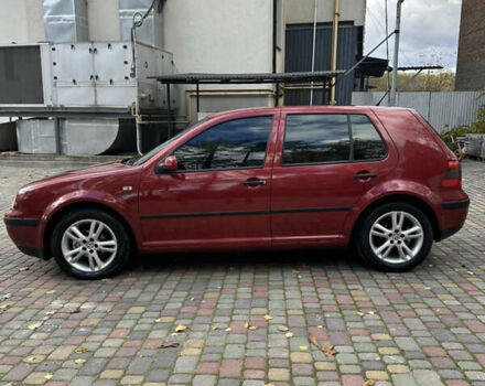 Красный Фольксваген Гольф, объемом двигателя 1.39 л и пробегом 255 тыс. км за 4200 $, фото 4 на Automoto.ua