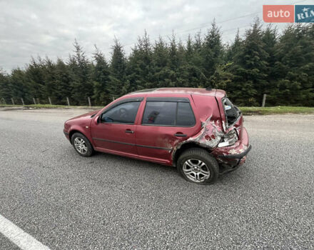 Красный Фольксваген Гольф, объемом двигателя 1.6 л и пробегом 349 тыс. км за 1500 $, фото 1 на Automoto.ua