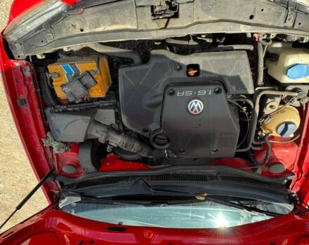 Красный Фольксваген Гольф, объемом двигателя 1.6 л и пробегом 310 тыс. км за 2800 $, фото 7 на Automoto.ua