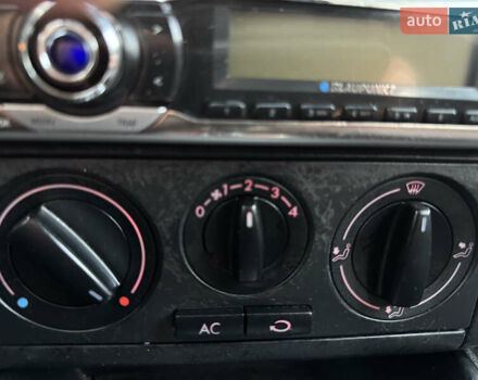 Красный Фольксваген Гольф, объемом двигателя 1.6 л и пробегом 179 тыс. км за 4100 $, фото 20 на Automoto.ua