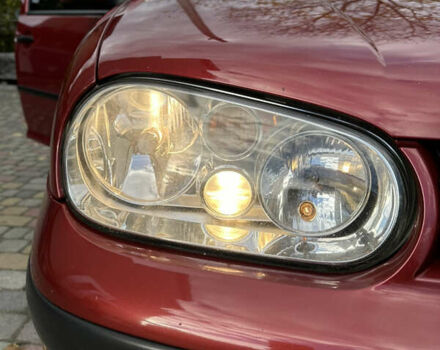 Красный Фольксваген Гольф, объемом двигателя 1.39 л и пробегом 255 тыс. км за 4200 $, фото 19 на Automoto.ua