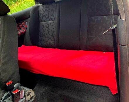 Красный Фольксваген Гольф, объемом двигателя 1.4 л и пробегом 317 тыс. км за 2400 $, фото 8 на Automoto.ua