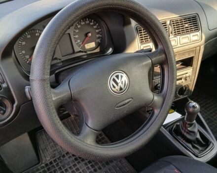 Червоний Фольксваген Гольф, об'ємом двигуна 1.4 л та пробігом 168 тис. км за 3850 $, фото 8 на Automoto.ua