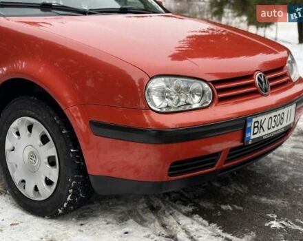 Червоний Фольксваген Гольф, об'ємом двигуна 1.6 л та пробігом 185 тис. км за 5250 $, фото 5 на Automoto.ua