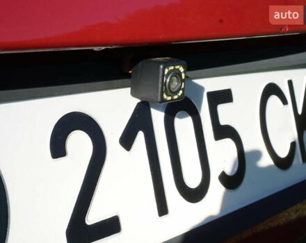 Красный Фольксваген Гольф, объемом двигателя 1.6 л и пробегом 225 тыс. км за 4150 $, фото 45 на Automoto.ua