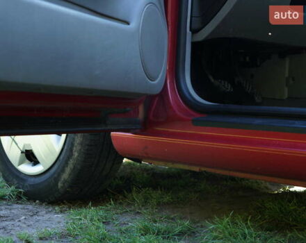 Красный Фольксваген Гольф, объемом двигателя 1.6 л и пробегом 225 тыс. км за 4150 $, фото 51 на Automoto.ua