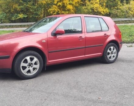 Красный Фольксваген Гольф, объемом двигателя 1.4 л и пробегом 250 тыс. км за 4800 $, фото 1 на Automoto.ua