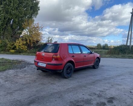 Красный Фольксваген Гольф, объемом двигателя 1.4 л и пробегом 260 тыс. км за 2300 $, фото 2 на Automoto.ua