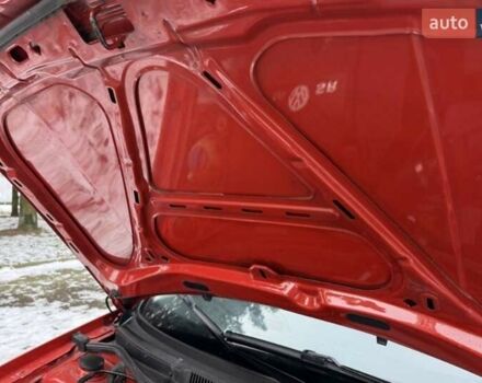 Червоний Фольксваген Гольф, об'ємом двигуна 1.6 л та пробігом 185 тис. км за 5250 $, фото 26 на Automoto.ua