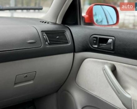 Червоний Фольксваген Гольф, об'ємом двигуна 1.6 л та пробігом 185 тис. км за 5250 $, фото 45 на Automoto.ua