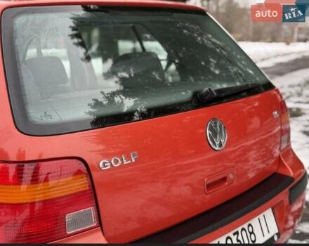 Червоний Фольксваген Гольф, об'ємом двигуна 1.6 л та пробігом 185 тис. км за 5250 $, фото 19 на Automoto.ua