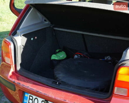 Красный Фольксваген Гольф, объемом двигателя 1.6 л и пробегом 225 тыс. км за 4150 $, фото 70 на Automoto.ua