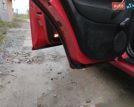 Красный Фольксваген Гольф, объемом двигателя 1.4 л и пробегом 270 тыс. км за 3350 $, фото 10 на Automoto.ua