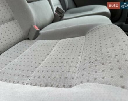 Червоний Фольксваген Гольф, об'ємом двигуна 1.6 л та пробігом 184 тис. км за 4100 $, фото 44 на Automoto.ua