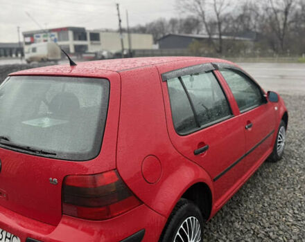 Красный Фольксваген Гольф, объемом двигателя 1.6 л и пробегом 215 тыс. км за 4799 $, фото 5 на Automoto.ua