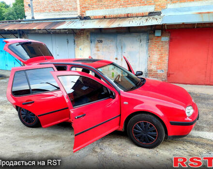 Червоний Фольксваген Гольф, об'ємом двигуна 1.6 л та пробігом 220 тис. км за 4399 $, фото 3 на Automoto.ua