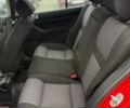 Фольксваген Гольф 2001 в Хмельницком на Automoto.ua Красный Фольксваген Гольф, объемом двигателя 1.6 л и пробегом 220 тыс. км за 4600 $, фото 6 на Automoto.ua