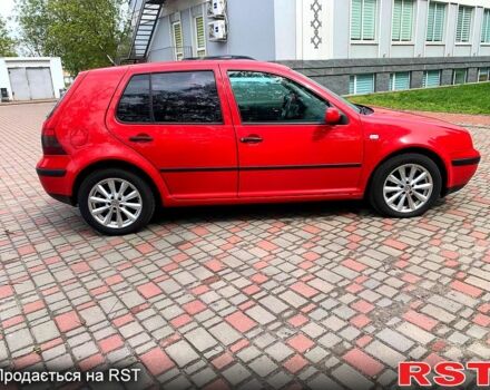 Красный Фольксваген Гольф, объемом двигателя 1.6 л и пробегом 320 тыс. км за 3700 $, фото 5 на Automoto.ua