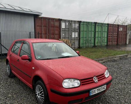 Красный Фольксваген Гольф, объемом двигателя 1.6 л и пробегом 215 тыс. км за 4799 $, фото 1 на Automoto.ua