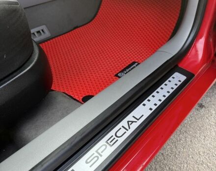 Червоний Фольксваген Гольф, об'ємом двигуна 1.4 л та пробігом 209 тис. км за 3850 $, фото 18 на Automoto.ua