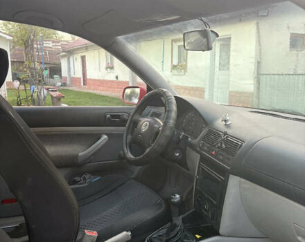 Червоний Фольксваген Гольф, об'ємом двигуна 1.4 л та пробігом 189 тис. км за 4000 $, фото 8 на Automoto.ua