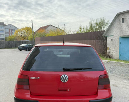 Червоний Фольксваген Гольф, об'ємом двигуна 1.39 л та пробігом 209 тис. км за 3850 $, фото 6 на Automoto.ua