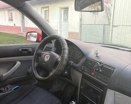 Червоний Фольксваген Гольф, об'ємом двигуна 1.4 л та пробігом 189 тис. км за 4000 $, фото 10 на Automoto.ua