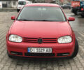 Красный Фольксваген Гольф, объемом двигателя 1.6 л и пробегом 273 тыс. км за 3399 $, фото 1 на Automoto.ua