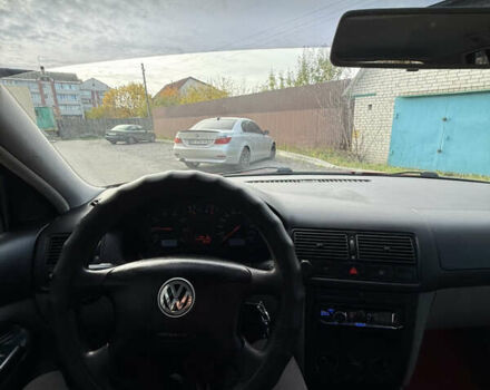 Червоний Фольксваген Гольф, об'ємом двигуна 1.39 л та пробігом 209 тис. км за 3850 $, фото 29 на Automoto.ua