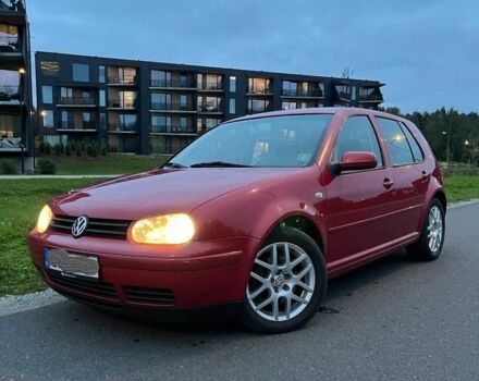Красный Фольксваген Гольф, объемом двигателя 1.8 л и пробегом 233 тыс. км за 1554 $, фото 7 на Automoto.ua