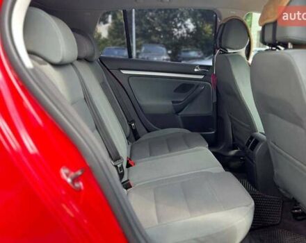 Красный Фольксваген Гольф, объемом двигателя 1.39 л и пробегом 198 тыс. км за 6300 $, фото 27 на Automoto.ua