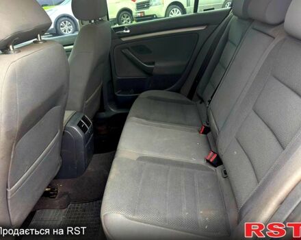 Червоний Фольксваген Гольф, об'ємом двигуна 1.4 л та пробігом 220 тис. км за 4500 $, фото 7 на Automoto.ua