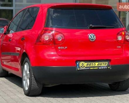 Красный Фольксваген Гольф, объемом двигателя 1.39 л и пробегом 198 тыс. км за 6300 $, фото 3 на Automoto.ua