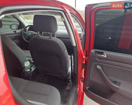 Червоний Фольксваген Гольф, об'ємом двигуна 1.9 л та пробігом 283 тис. км за 5000 $, фото 49 на Automoto.ua