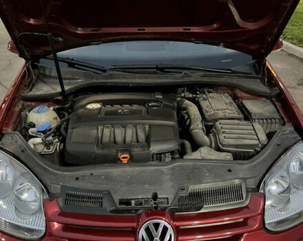 Красный Фольксваген Гольф, объемом двигателя 1.6 л и пробегом 195 тыс. км за 4700 $, фото 13 на Automoto.ua
