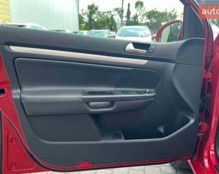 Красный Фольксваген Гольф, объемом двигателя 1.39 л и пробегом 198 тыс. км за 6300 $, фото 7 на Automoto.ua