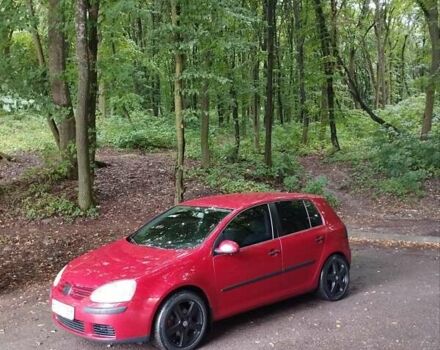 Красный Фольксваген Гольф, объемом двигателя 1.39 л и пробегом 150 тыс. км за 7500 $, фото 4 на Automoto.ua