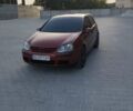 Красный Фольксваген Гольф, объемом двигателя 1.39 л и пробегом 150 тыс. км за 7500 $, фото 5 на Automoto.ua