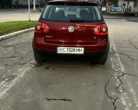 Красный Фольксваген Гольф, объемом двигателя 1.6 л и пробегом 195 тыс. км за 4700 $, фото 4 на Automoto.ua