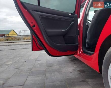 Червоний Фольксваген Гольф, об'ємом двигуна 1.9 л та пробігом 283 тис. км за 5000 $, фото 39 на Automoto.ua