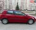 Красный Фольксваген Гольф, объемом двигателя 1.6 л и пробегом 266 тыс. км за 4200 $, фото 1 на Automoto.ua