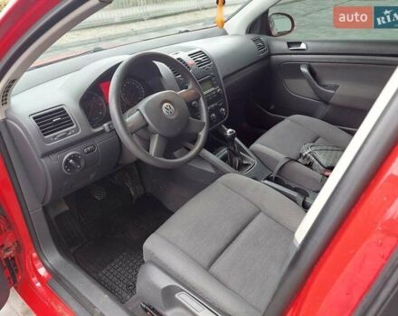 Червоний Фольксваген Гольф, об'ємом двигуна 1.9 л та пробігом 283 тис. км за 5000 $, фото 41 на Automoto.ua