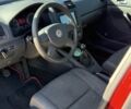 Красный Фольксваген Гольф, объемом двигателя 1.9 л и пробегом 300 тыс. км за 2357 $, фото 4 на Automoto.ua