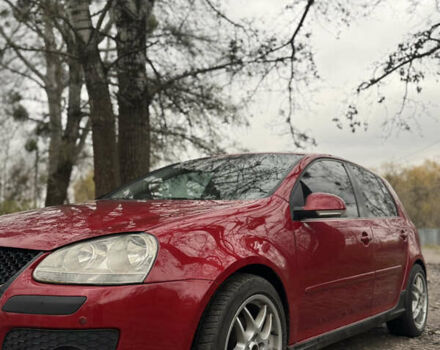 Красный Фольксваген Гольф, объемом двигателя 1.97 л и пробегом 330 тыс. км за 6500 $, фото 2 на Automoto.ua