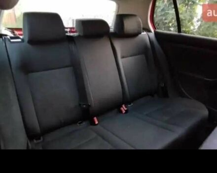 Красный Фольксваген Гольф, объемом двигателя 2 л и пробегом 286 тыс. км за 3950 $, фото 5 на Automoto.ua