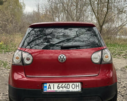 Красный Фольксваген Гольф, объемом двигателя 1.97 л и пробегом 330 тыс. км за 6500 $, фото 5 на Automoto.ua