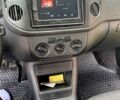 Красный Фольксваген Гольф, объемом двигателя 1.4 л и пробегом 168 тыс. км за 6100 $, фото 5 на Automoto.ua