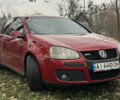Красный Фольксваген Гольф, объемом двигателя 1.97 л и пробегом 330 тыс. км за 6500 $, фото 1 на Automoto.ua