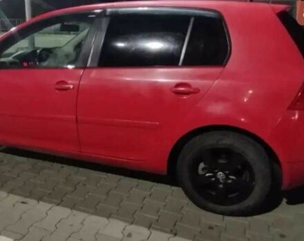 Красный Фольксваген Гольф, объемом двигателя 2 л и пробегом 286 тыс. км за 3950 $, фото 13 на Automoto.ua